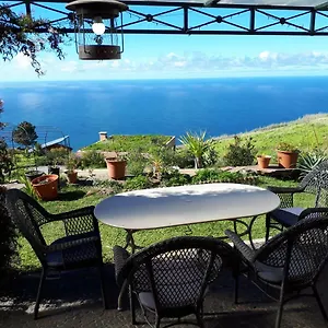 Au Petit Madere Casa de Férias Prazeres